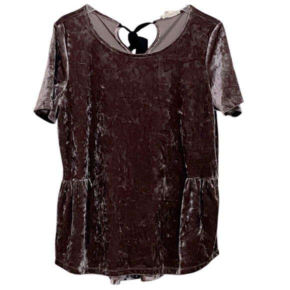 Pleione Tops - PLEIONE - SIZE LARGE - SOFT PURPLE - FAUX VELVET - TIES IN BACK - B12
